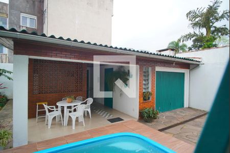 Casa à venda com 180m², 3 quartos e 2 vagasQuarto 3 - Vista