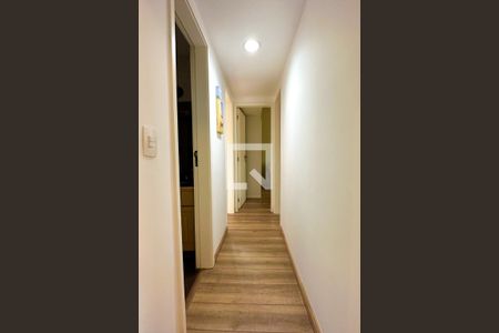 Apartamento à venda com 100m², 3 quartos e 1 vagaCorredor