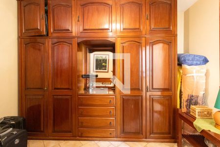 Apartamento à venda com 680m², 6 quartos e 4 vagas Apartamento à venda com 680m², 6 quartos e 4 vagasCobertura - Quarto 5