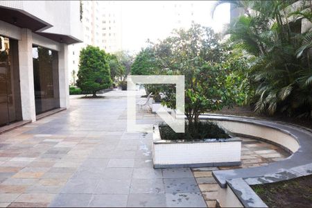 Apartamento à venda com 145m², 3 quartos e 3 vagas Apartamento à venda com 145m², 3 quartos e 3 vagasÁrea comum