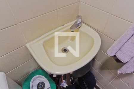 Apartamento à venda com 145m², 3 quartos e 3 vagas Apartamento à venda com 145m², 3 quartos e 3 vagasÁrea de Serviço