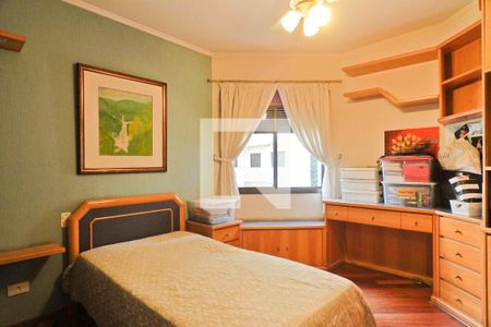 Apartamento à venda com 145m², 3 quartos e 3 vagas Apartamento à venda com 145m², 3 quartos e 3 vagasQuarto 1