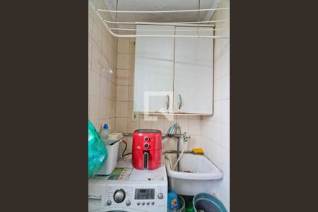 Apartamento à venda com 45m², 2 quartos e 1 vaga Apartamento à venda com 45m², 2 quartos e 1 vagaÁrea de Serviço