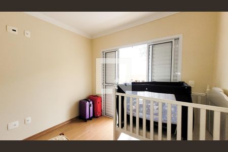 Casa de condomínio à venda com 492m², 4 quartos e 6 vagas Casa de condomínio à venda com 492m², 4 quartos e 6 vagasQuarto 2