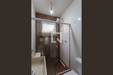 Casa à venda com 237m², 7 quartos e 2 vagas Casa à venda com 237m², 7 quartos e 2 vagasBanheiro da Suíte