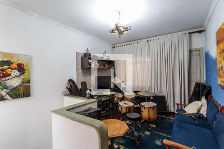 Casa à venda com 237m², 7 quartos e 2 vagas Casa à venda com 237m², 7 quartos e 2 vagasSala 2