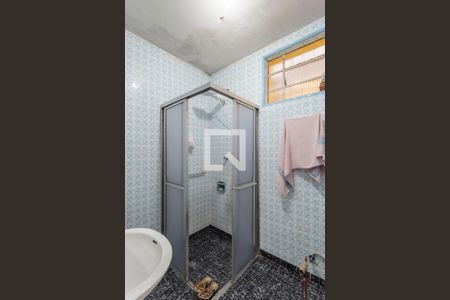 Casa à venda com 237m², 7 quartos e 2 vagas Casa à venda com 237m², 7 quartos e 2 vagasBanheiro 1