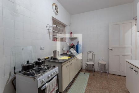 Casa à venda com 237m², 7 quartos e 2 vagas Casa à venda com 237m², 7 quartos e 2 vagasCozinha