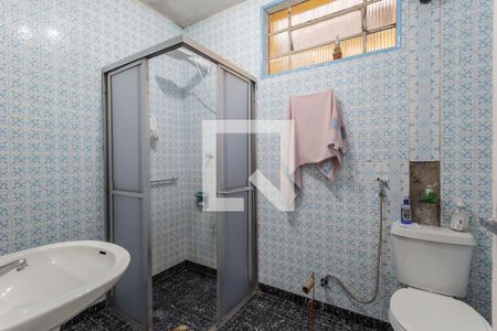 Casa à venda com 237m², 7 quartos e 2 vagas Casa à venda com 237m², 7 quartos e 2 vagasBanheiro 1