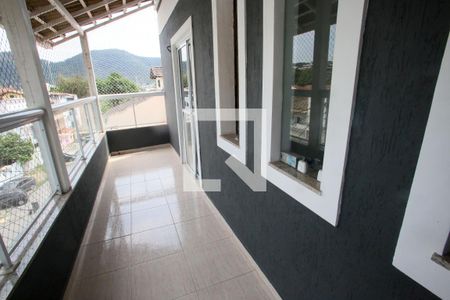 Casa de condomínio para alugar com 380m², 4 quartos e 2 vagas Casa de condomínio para alugar com 380m², 4 quartos e 2 vagasVaranda da Suíte