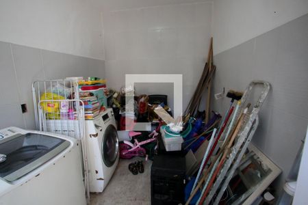 Casa de condomínio para alugar com 380m², 4 quartos e 2 vagas Casa de condomínio para alugar com 380m², 4 quartos e 2 vagasÁrea de Serviço