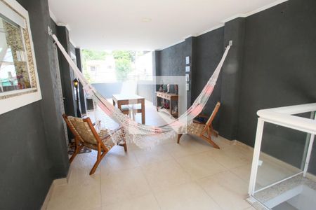 Casa de condomínio para alugar com 380m², 4 quartos e 2 vagas Casa de condomínio para alugar com 380m², 4 quartos e 2 vagasÁrea Externa