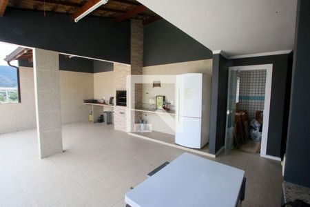 Casa de condomínio para alugar com 380m², 4 quartos e 2 vagas Casa de condomínio para alugar com 380m², 4 quartos e 2 vagasTerraço