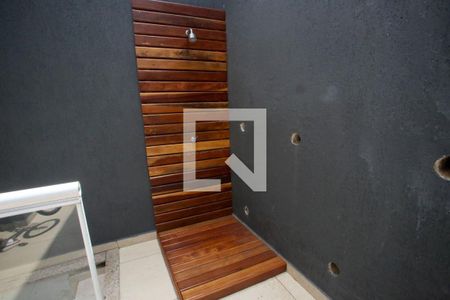 Casa de condomínio para alugar com 380m², 4 quartos e 2 vagas Casa de condomínio para alugar com 380m², 4 quartos e 2 vagasFundos da Casa