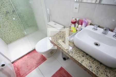 Casa de condomínio para alugar com 380m², 4 quartos e 2 vagas Casa de condomínio para alugar com 380m², 4 quartos e 2 vagasBanheiro Social