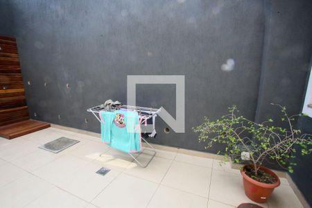 Casa de condomínio para alugar com 380m², 4 quartos e 2 vagas Casa de condomínio para alugar com 380m², 4 quartos e 2 vagasFundos da Casa