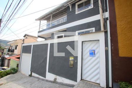 Casa de condomínio para alugar com 380m², 4 quartos e 2 vagas Casa de condomínio para alugar com 380m², 4 quartos e 2 vagasFachada da Casa