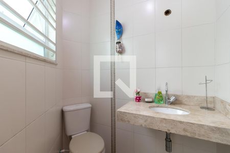 Casa à venda com 123m², 3 quartos e 2 vagasLavabo