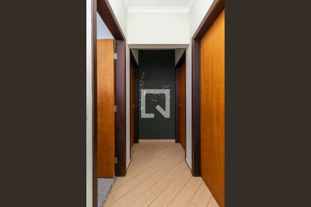 Casa à venda com 123m², 3 quartos e 2 vagasCorredor dos Quartos