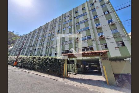 Apartamento à venda com 27m², 1 quarto e 1 vaga Apartamento à venda com 27m², 1 quarto e 1 vagaFachada