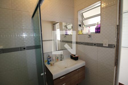 Casa à venda com 149m², 4 quartos e 1 vagaBanheiro 1