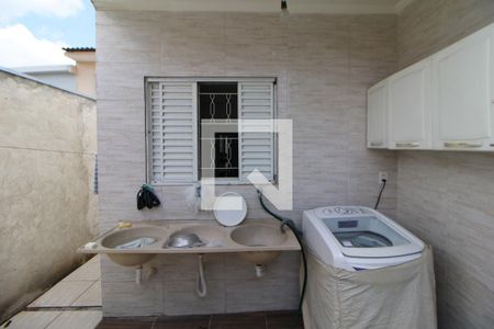 Casa à venda com 149m², 4 quartos e 1 vagaÁrea de Serviço