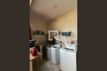 Casa à venda com 185m², 2 quartos e 4 vagas Casa à venda com 185m², 2 quartos e 4 vagasÁrea de Serviço