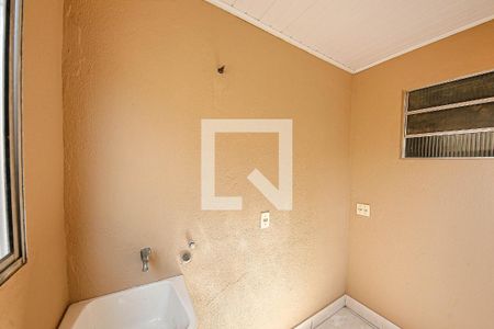 Casa para alugar com 60m², 2 quartos e sem vagaÁrea de Serviço