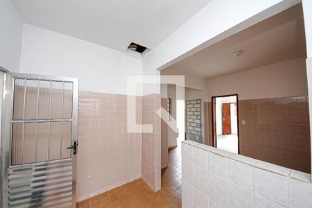 Casa para alugar com 70m², 2 quartos e 3 vagasCozinha