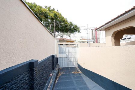 Casa para alugar com 70m², 2 quartos e 3 vagasGaragem