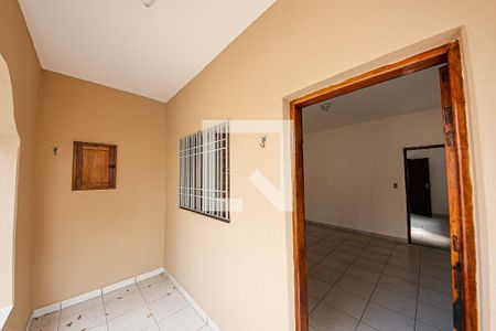 Casa para alugar com 70m², 2 quartos e 3 vagasVaranda