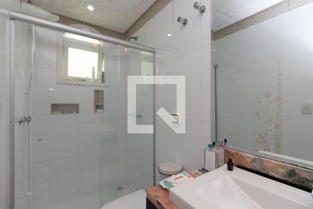 Casa à venda com 500m², 3 quartos e 7 vagas Casa à venda com 500m², 3 quartos e 7 vagasBanheiro da Suíte 1