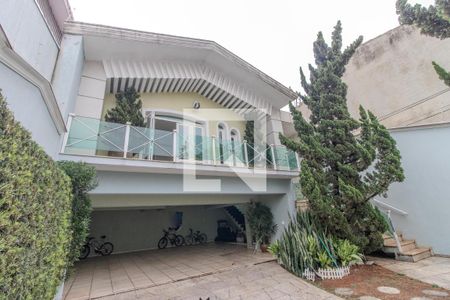 Casa à venda com 500m², 3 quartos e 7 vagas Casa à venda com 500m², 3 quartos e 7 vagasFachada da Casa
