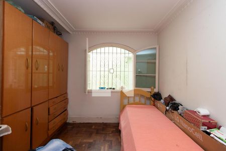 Casa à venda com 500m², 3 quartos e 7 vagas Casa à venda com 500m², 3 quartos e 7 vagasQuarto 3