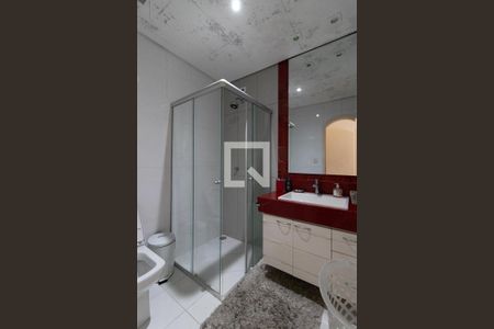 Casa à venda com 500m², 3 quartos e 7 vagas Casa à venda com 500m², 3 quartos e 7 vagasBanheiro da Suíte 2