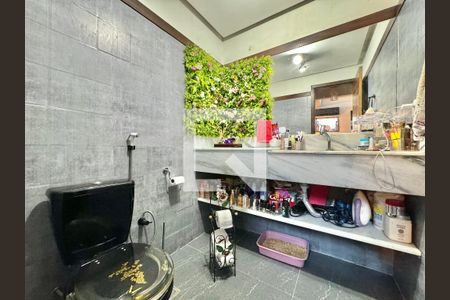 Casa de condomínio à venda com 130m², 2 quartos e 2 vagas Casa de condomínio à venda com 130m², 2 quartos e 2 vagasLavabo