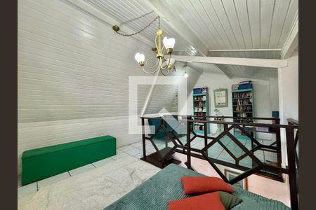 Casa de condomínio à venda com 130m², 2 quartos e 2 vagas Casa de condomínio à venda com 130m², 2 quartos e 2 vagasMezanino