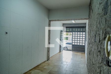 Casa à venda com 184m², 4 quartos e 2 vagas Casa à venda com 184m², 4 quartos e 2 vagasGaragem