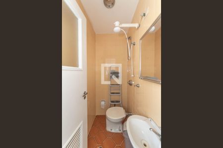 Apartamento à venda com 97m², 2 quartos e 2 vagasBanheiro de Serviço