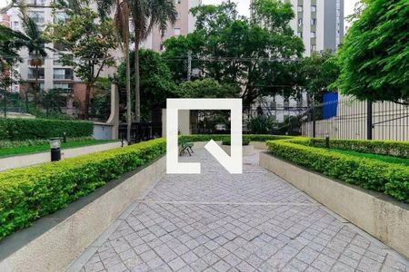 Apartamento à venda com 97m², 2 quartos e 2 vagasEntrada