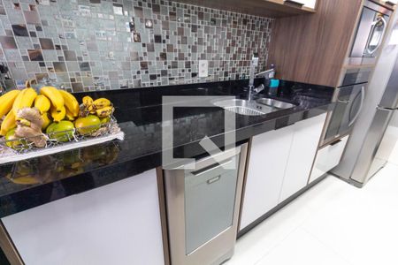 Apartamento à venda com 73m², 3 quartos e 2 vagas Apartamento à venda com 73m², 3 quartos e 2 vagasCozinha