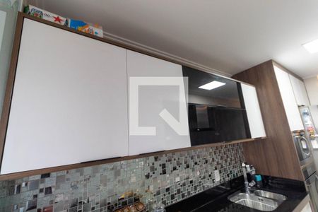 Apartamento à venda com 73m², 3 quartos e 2 vagas Apartamento à venda com 73m², 3 quartos e 2 vagasCozinha - Armários