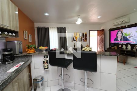 Casa à venda com 80m², 2 quartos e 2 vagasCozinha