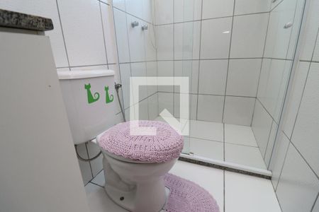 Casa à venda com 80m², 2 quartos e 2 vagasBanheiro da Suíte