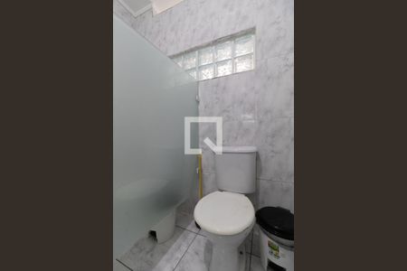 Casa à venda com 250m², 4 quartos e 2 vagas Casa à venda com 250m², 4 quartos e 2 vagasÁrea Gourmet - lavabo
