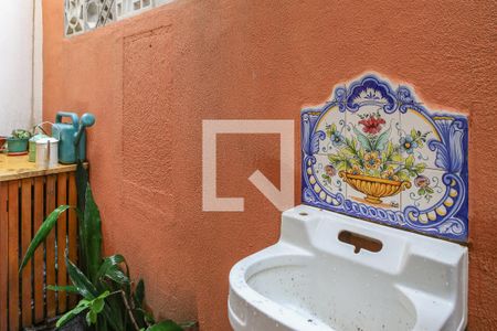 Casa à venda com 120m², 2 quartos e 1 vaga Casa à venda com 120m², 2 quartos e 1 vagaÁrea de Serviço