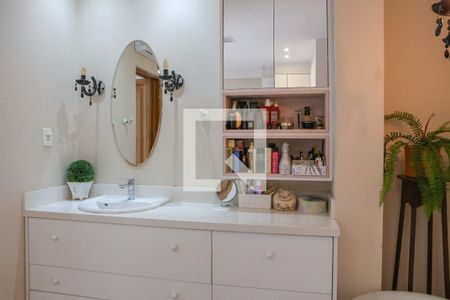 Casa à venda com 120m², 2 quartos e 1 vaga Casa à venda com 120m², 2 quartos e 1 vagaSuíte