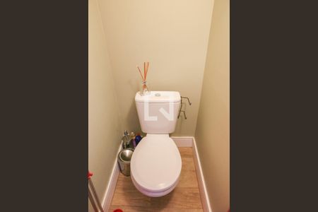 Casa à venda com 120m², 2 quartos e 1 vaga Casa à venda com 120m², 2 quartos e 1 vagaBanheiro do Escritório