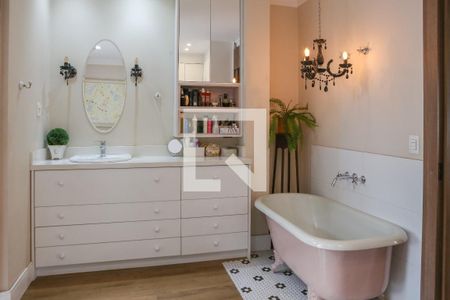 Casa à venda com 120m², 2 quartos e 1 vaga Casa à venda com 120m², 2 quartos e 1 vagaSuíte