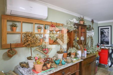 Casa à venda com 120m², 2 quartos e 1 vaga Casa à venda com 120m², 2 quartos e 1 vagaEscritório